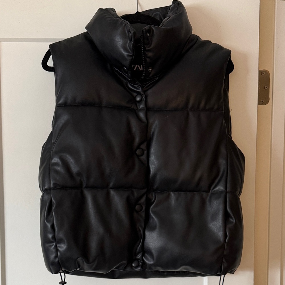 Zara Black Leather Puffer Vest